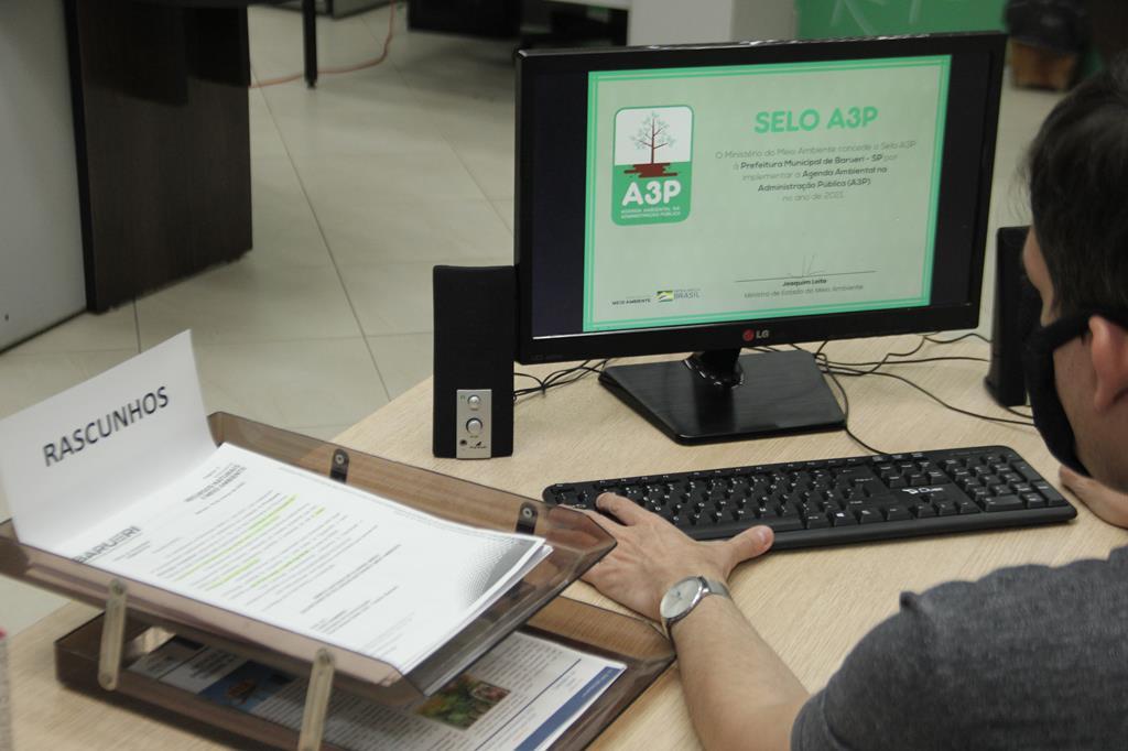 Barueri recebe o selo ambiental A3P