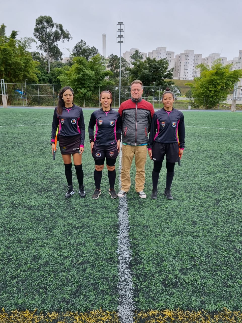 <strong>Arbitragem feminina marca o esporte de Jandira</strong>
