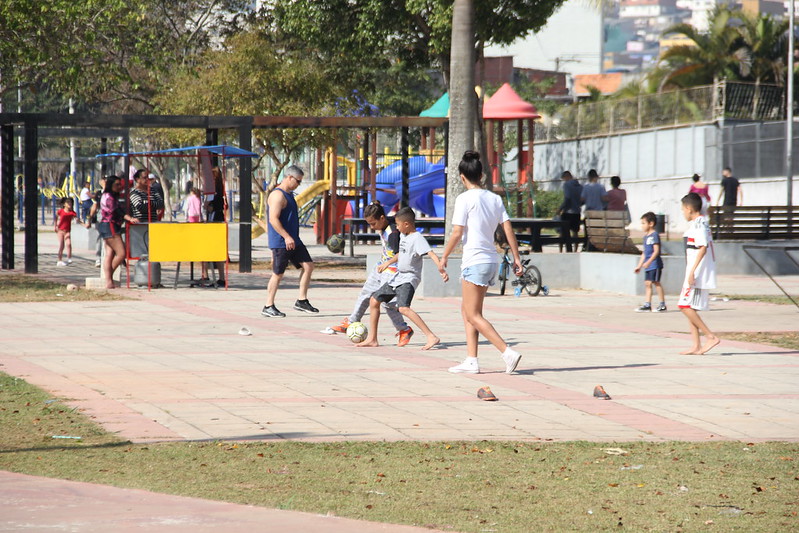 <strong>Diversão e serviços atraem moradores à praça do Jardim Audir</strong>