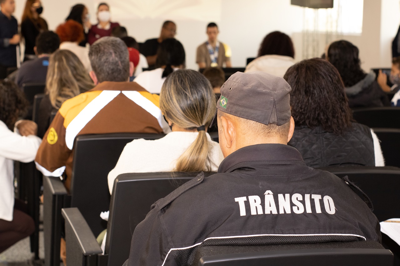 <strong>Agentes de Trânsito participam da capacitação “Superar barreiras para garantir inclusão”</strong>