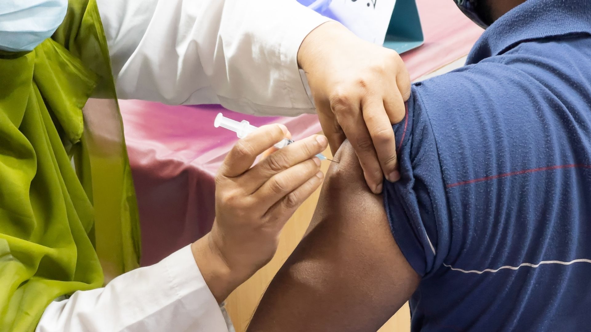 <strong>Saúde de Jandira anuncia fim de semana D de vacinação contra a Influenza e Covid-19</strong>