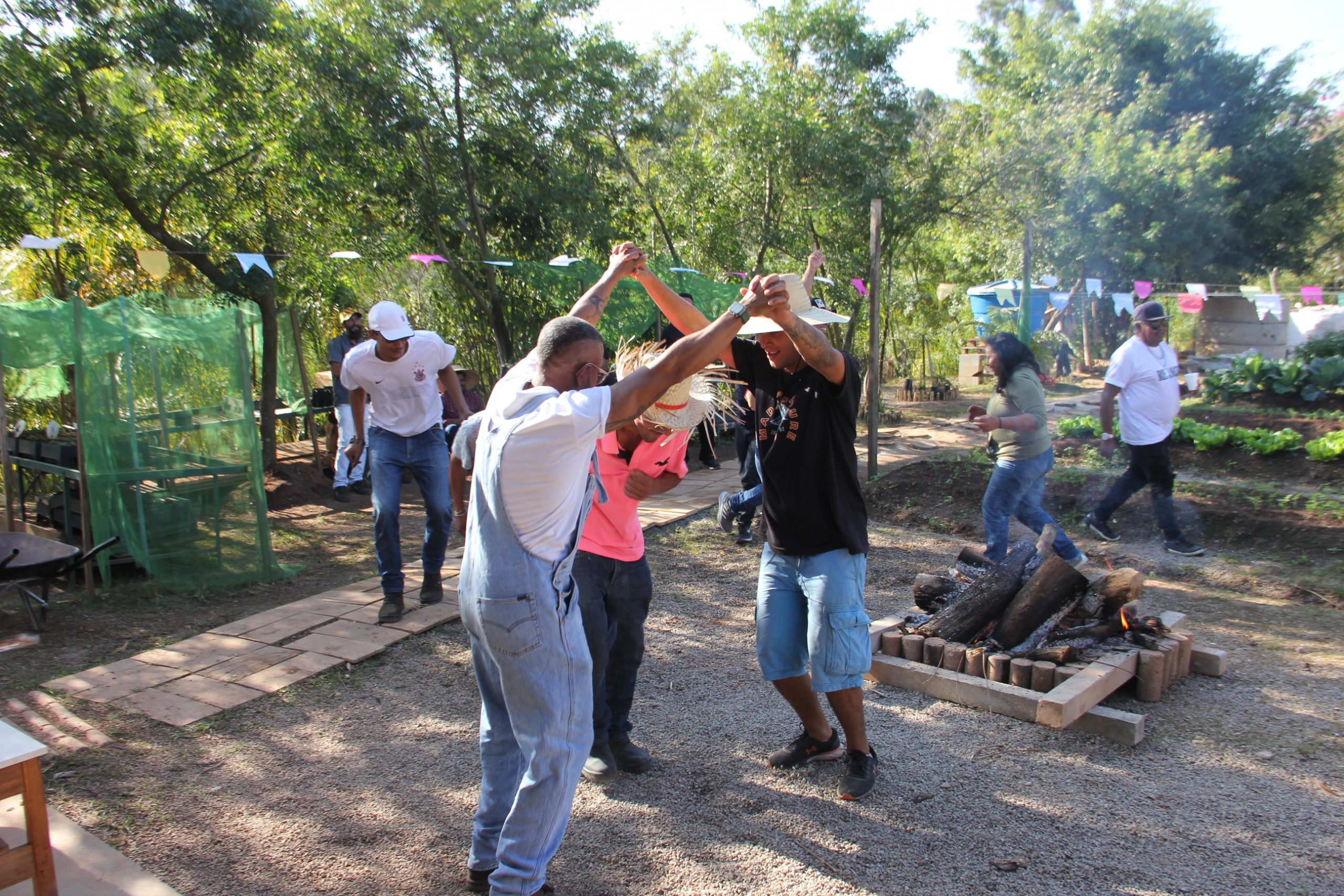 <strong>Em clima de festa julina, nova turma do Renascer celebra sucesso do programa</strong>