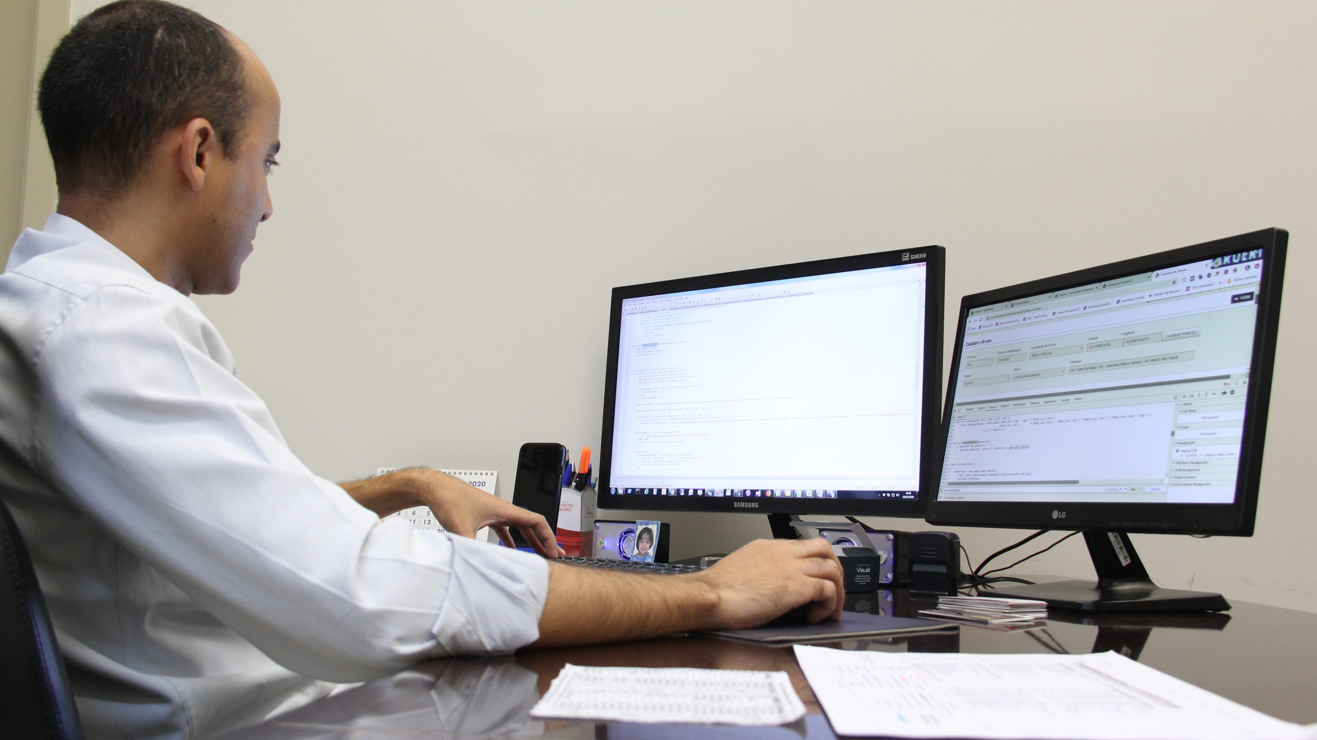 <strong>Casa do Trabalhador disponibiliza vaga para especialista em sistema front end</strong>