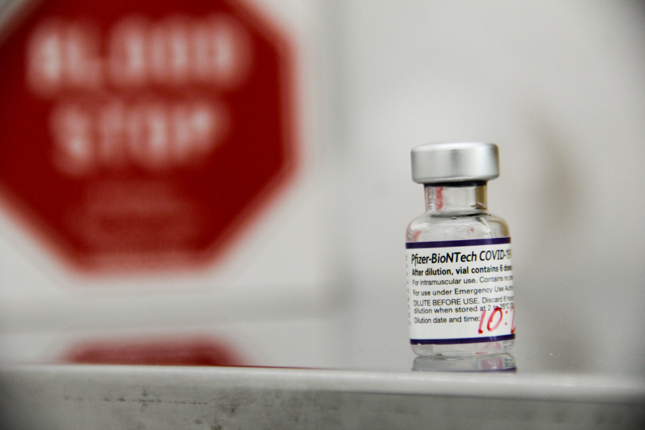 <strong>Pessoas com 35 anos ou mais já podem tomar a quarta dose contra Covid</strong>