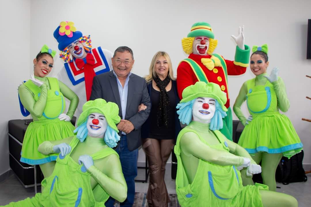 <strong>Doutor Sato inaugura paço municipal e entrega duas EMEBs à Jandira</strong>