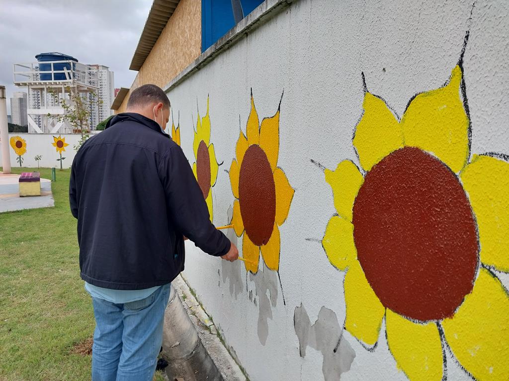 Caps Estação utiliza a arte como forma de terapia no Setembro Amarelo