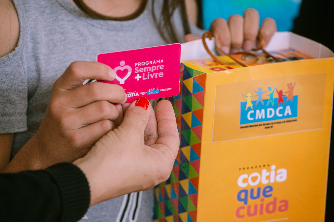 Quase 500 meninas são beneficiadas na 1ª edição do Programa Sempre +Livre