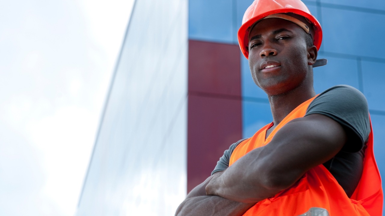 <strong><br>Indústria e Comércio de Jandira anuncia novo processo seletivo + vagas remanescentes</strong>