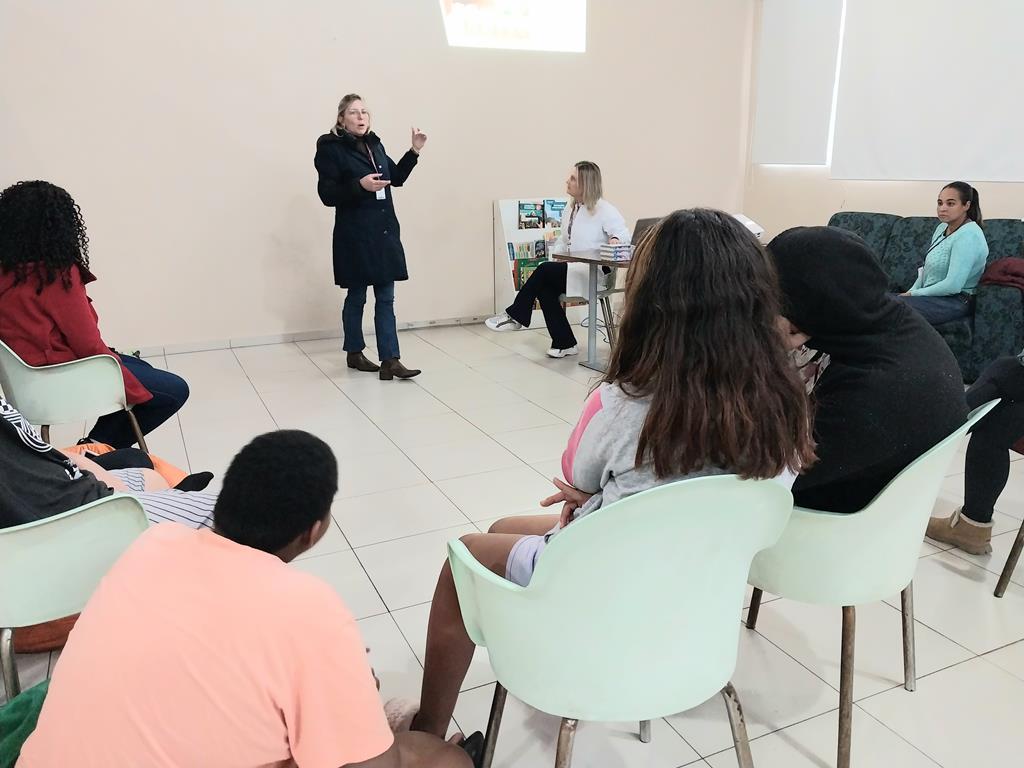 Projeto promove ações de saúde bucal e alimentação em instituições de acolhimento