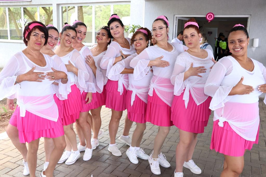 Outubro Rosa começa com conscientização sobre câncer de mama e agenda repleta de atividades