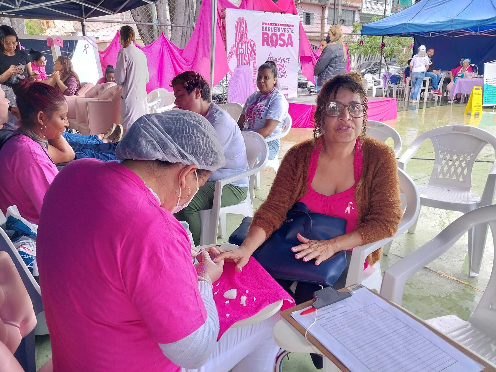 <strong>Jardim Paulista recebe “Barueri veste rosa perto de você”</strong>