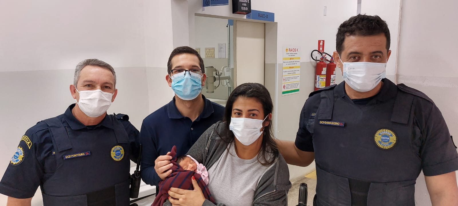 <strong>Guardas Civis de Cotia salvam bebê de apenas três dias que estava engasgada</strong>
