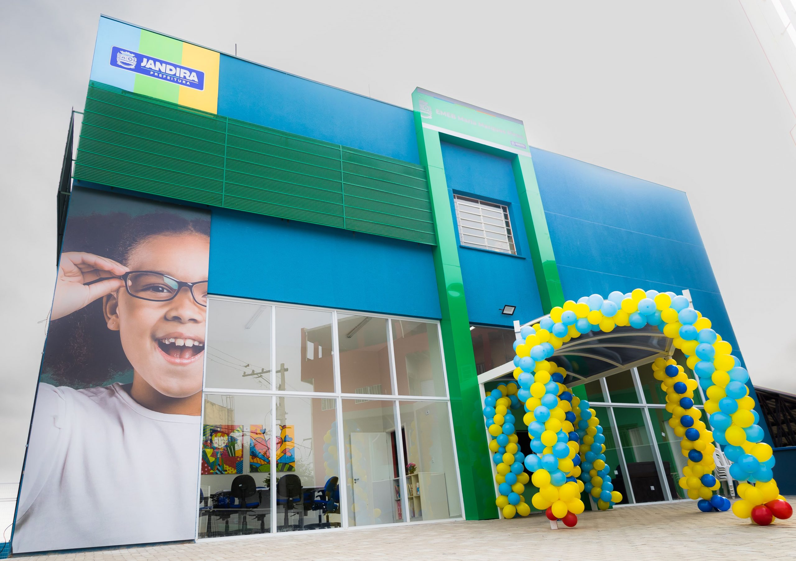 Os bairros contemplados com as novas unidades escolares foram o Jardim Gabriela e o Jardim Nossa Sra. de Fátima