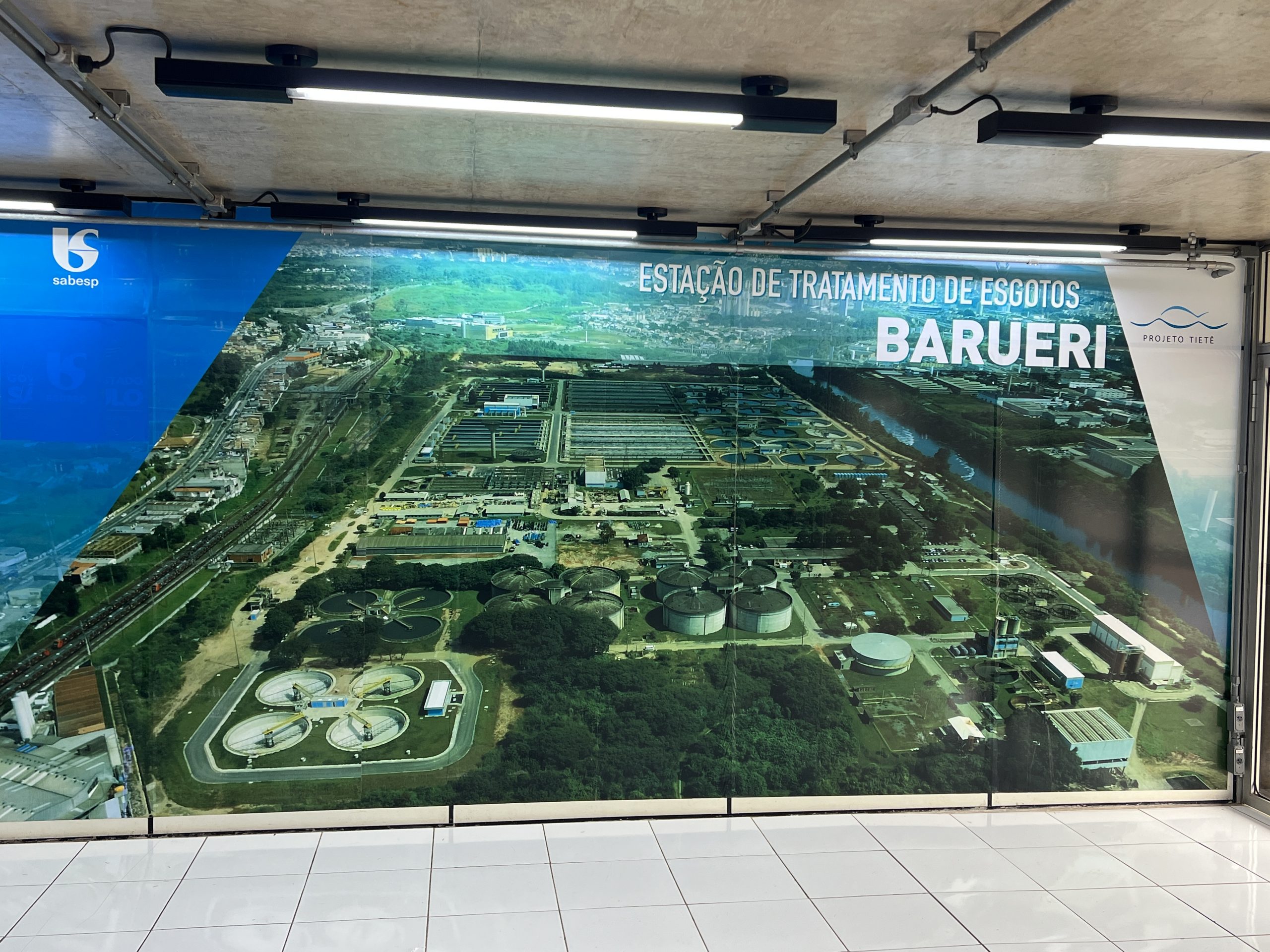Estudantes do curso sobre Desenvolvimento Socioambiental da Prefeitura visitam ETE de Barueri&nbsp;