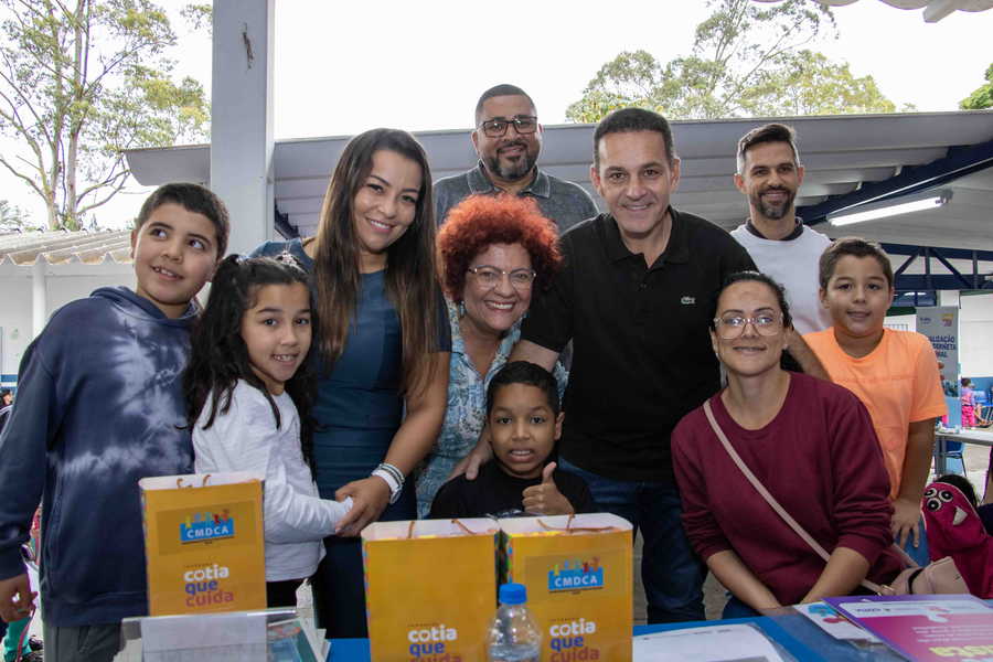 <strong>Mais de 1.500 atendimentos foram realizados na ação ‘Cuidar + Social e Saúde na Área’, no sábado (15)</strong>