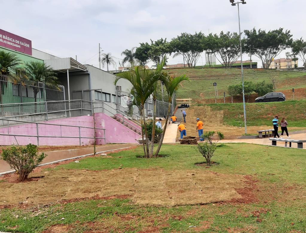 SSM constrói calçadas de acesso à UBS Hélio Berzagui no Jardim Paulista
