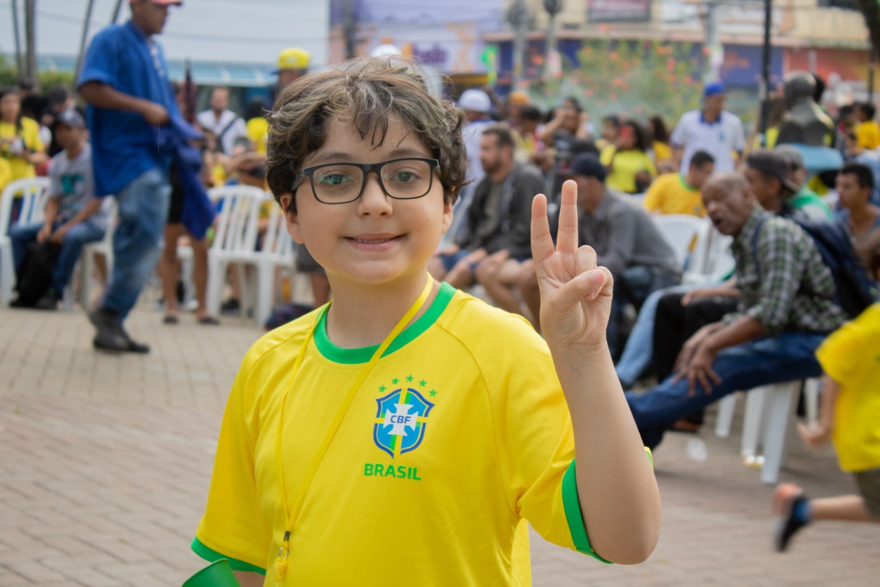 Copa na Praça: transmissões dos jogos da população jandirense são marcados por festividade e animação
