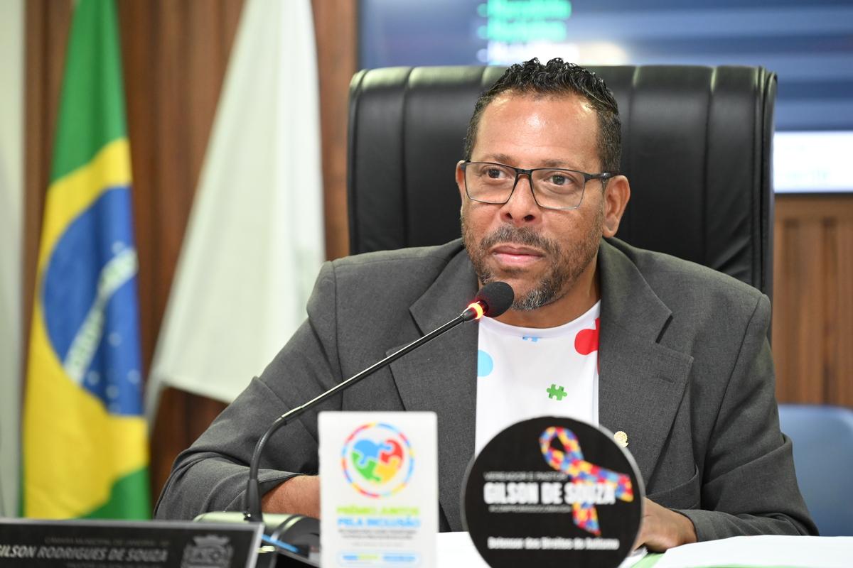 Vereador pede implantação da cinoterapia em Jandira