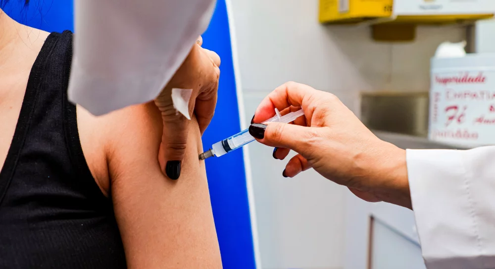 Campanha de Vacinação contra a Gripe está em todas as UBSs e CAIs de Osasco